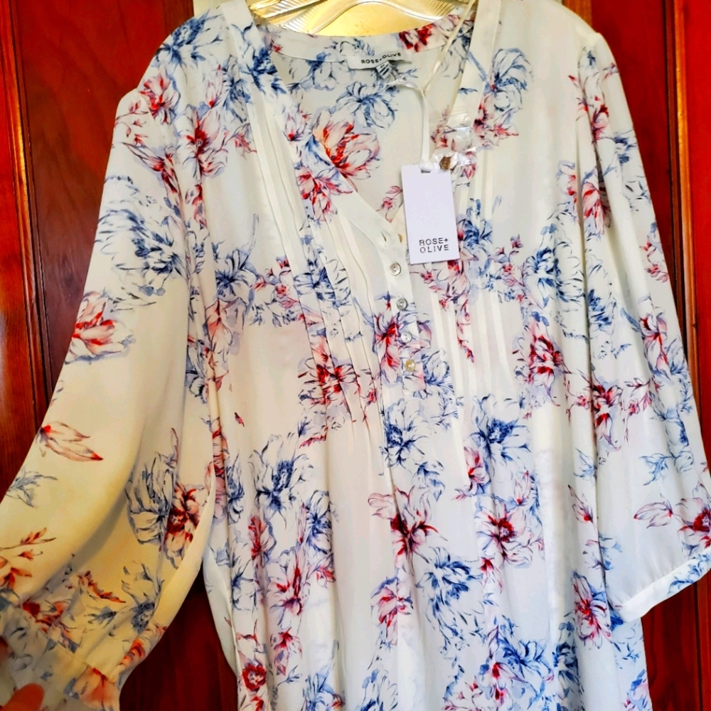 Rose + Olive Peasant Top NWT